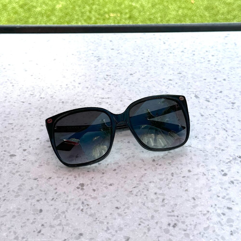 Gucci GG0022S 001 Black Black Grey Sunglasses Women - Picture 5 of 13